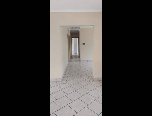 3 BEDROOM PROPERTY TO RENT IN RAVENSWOOD